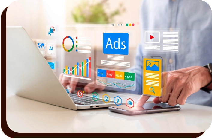 Gestão de tráfego pago com Google Ads e Meta Ads, com dashboards e relatórios de performance no notebook e celular.